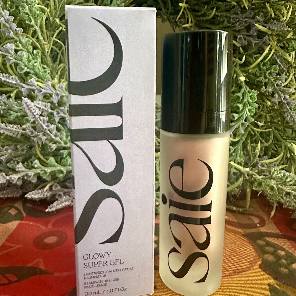 Saie Illuminating Gel RoseGlow